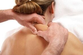 Masaxe para a osteocondrose da columna cervical